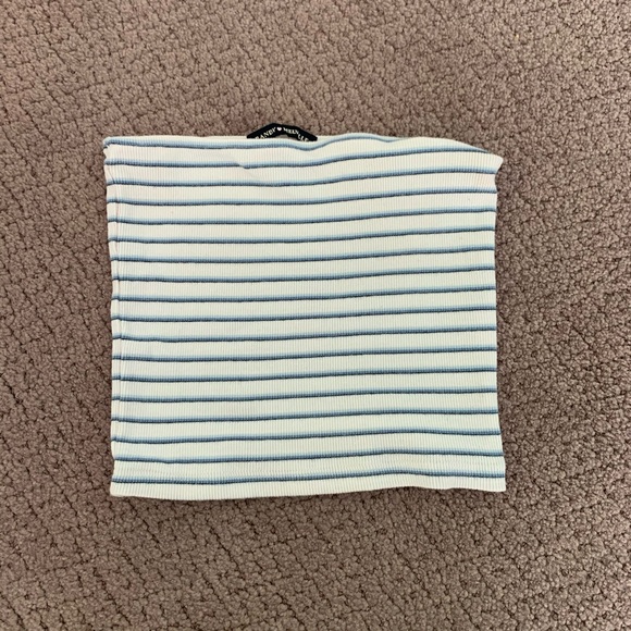 Brandy Melville Tops - BRANDY TUBE TOP